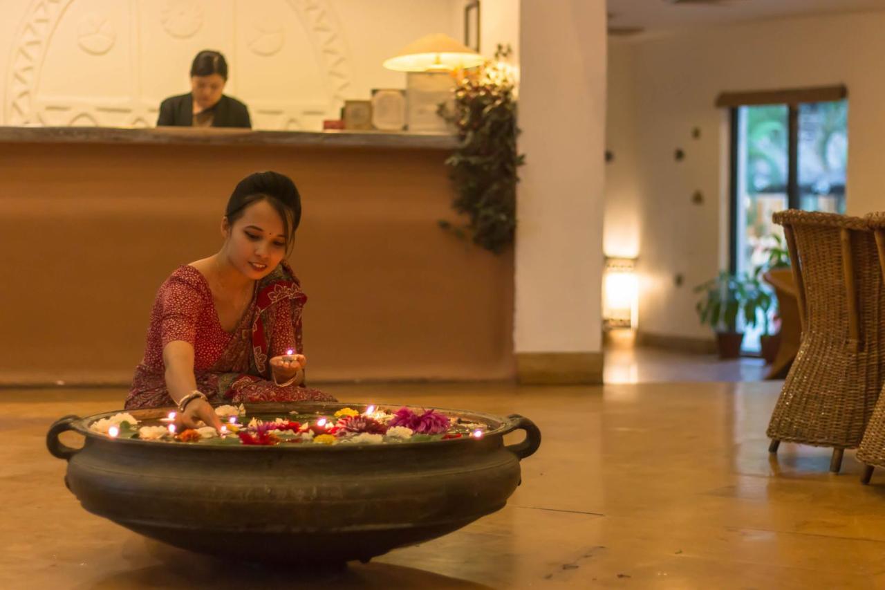 Shangri-La Village Resort, Pokhara Esterno foto