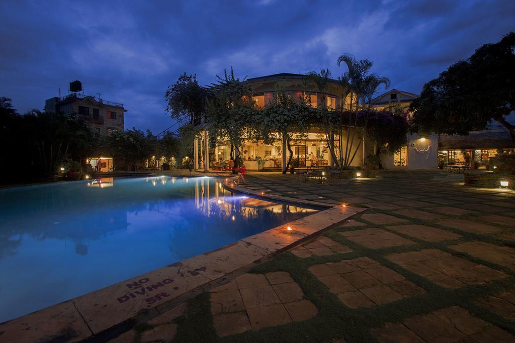 Shangri-La Village Resort, Pokhara Esterno foto