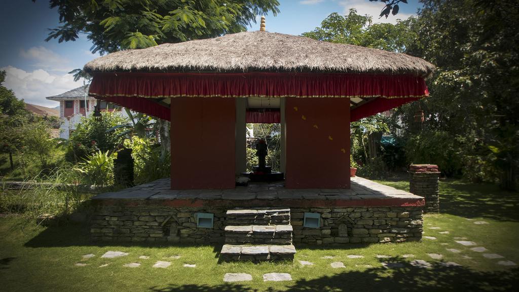 Shangri-La Village Resort, Pokhara Esterno foto