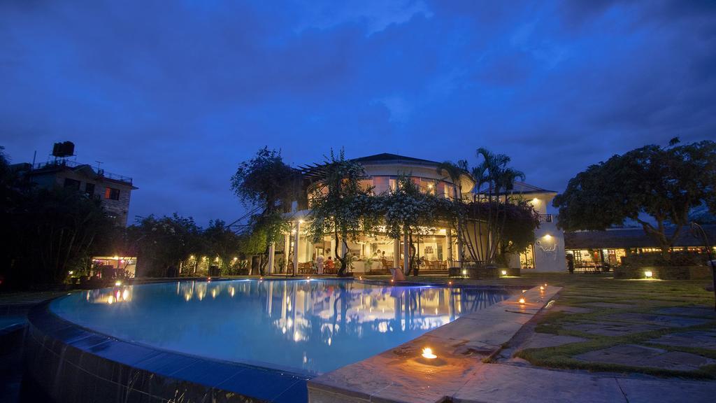 Shangri-La Village Resort, Pokhara Esterno foto