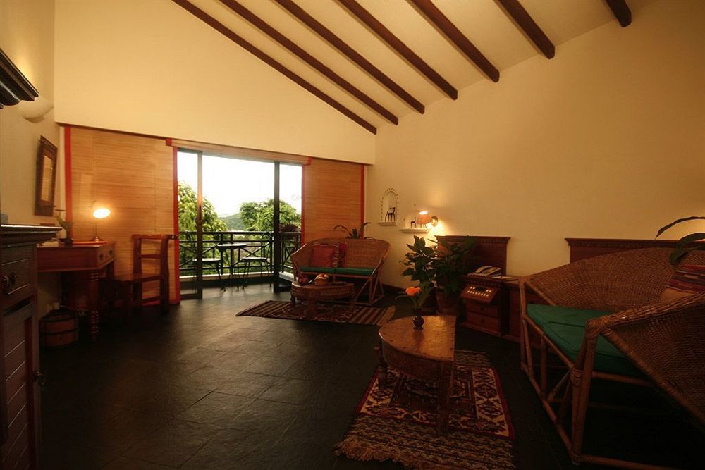 Shangri-La Village Resort, Pokhara Esterno foto
