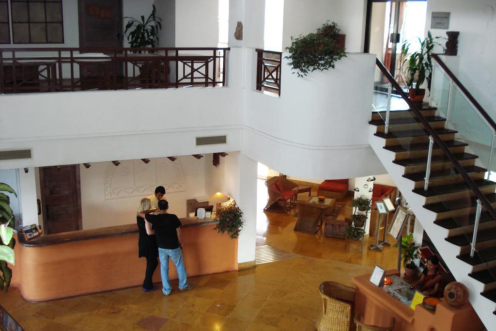 Shangri-La Village Resort, Pokhara Esterno foto